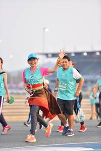 BIB: 50362
                            <button type="button" onclick="openModal(10477875)" class="btn btn-primary btn-sm float-right btn-popup" data-toggle="modal" data-target=".modal-high-quality">
                        <i class="fas fa-shopping-cart"></i> Add to Cart
                    </button>
                                            <button type="button" onclick="isThisMe(10477875, true)" class="btn btn-success btn-sm float-right btn-popup btn-isme hidden" data-toggle="tooltip" data-placement="bottom" title="นี่คือรูปของคุณใช่ไหม คลิกที่นี่เพื่อเอาเข้าอัลบั้ม">
                        <i class="fas fa-plus"></i> Add to album
                    </button>
                    <button type="button" onclick="isThisMe(10477875, false)" class="btn btn-warning btn-sm float-right btn-popup btn-isnotme hidden">
                        <i class="fas fa-ban"></i> Remove from album
                    </button>