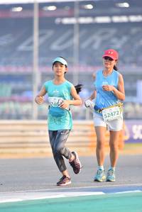 BIB: 470, 524727
                            <button type="button" onclick="openModal(10453566)" class="btn btn-primary btn-sm float-right btn-popup" data-toggle="modal" data-target=".modal-high-quality">
                        <i class="fas fa-shopping-cart"></i> Add to Cart
                    </button>
                                            <button type="button" onclick="isThisMe(10453566, true)" class="btn btn-success btn-sm float-right btn-popup btn-isme hidden" data-toggle="tooltip" data-placement="bottom" title="นี่คือรูปของคุณใช่ไหม คลิกที่นี่เพื่อเอาเข้าอัลบั้ม">
                        <i class="fas fa-plus"></i> Add to album
                    </button>
                    <button type="button" onclick="isThisMe(10453566, false)" class="btn btn-warning btn-sm float-right btn-popup btn-isnotme hidden">
                        <i class="fas fa-ban"></i> Remove from album
                    </button>