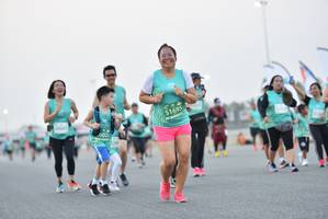 BIB: 51695, 50642, 002
                            <button type="button" onclick="openModal(10485774)" class="btn btn-primary btn-sm float-right btn-popup" data-toggle="modal" data-target=".modal-high-quality">
                        <i class="fas fa-shopping-cart"></i> Add to Cart
                    </button>
                                            <button type="button" onclick="isThisMe(10485774, true)" class="btn btn-success btn-sm float-right btn-popup btn-isme hidden" data-toggle="tooltip" data-placement="bottom" title="นี่คือรูปของคุณใช่ไหม คลิกที่นี่เพื่อเอาเข้าอัลบั้ม">
                        <i class="fas fa-plus"></i> Add to album
                    </button>
                    <button type="button" onclick="isThisMe(10485774, false)" class="btn btn-warning btn-sm float-right btn-popup btn-isnotme hidden">
                        <i class="fas fa-ban"></i> Remove from album
                    </button>