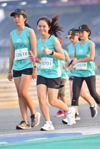 BIB: 52618, 50701, 50578
                            <button type="button" onclick="openModal(10472096)" class="btn btn-primary btn-sm float-right btn-popup" data-toggle="modal" data-target=".modal-high-quality">
                        <i class="fas fa-shopping-cart"></i> Add to Cart
                    </button>
                                            <button type="button" onclick="isThisMe(10472096, true)" class="btn btn-success btn-sm float-right btn-popup btn-isme hidden" data-toggle="tooltip" data-placement="bottom" title="นี่คือรูปของคุณใช่ไหม คลิกที่นี่เพื่อเอาเข้าอัลบั้ม">
                        <i class="fas fa-plus"></i> Add to album
                    </button>
                    <button type="button" onclick="isThisMe(10472096, false)" class="btn btn-warning btn-sm float-right btn-popup btn-isnotme hidden">
                        <i class="fas fa-ban"></i> Remove from album
                    </button>