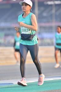 BIB: 50824
                            <button type="button" onclick="openModal(10473047)" class="btn btn-primary btn-sm float-right btn-popup" data-toggle="modal" data-target=".modal-high-quality">
                        <i class="fas fa-shopping-cart"></i> Add to Cart
                    </button>
                                            <button type="button" onclick="isThisMe(10473047, true)" class="btn btn-success btn-sm float-right btn-popup btn-isme hidden" data-toggle="tooltip" data-placement="bottom" title="นี่คือรูปของคุณใช่ไหม คลิกที่นี่เพื่อเอาเข้าอัลบั้ม">
                        <i class="fas fa-plus"></i> Add to album
                    </button>
                    <button type="button" onclick="isThisMe(10473047, false)" class="btn btn-warning btn-sm float-right btn-popup btn-isnotme hidden">
                        <i class="fas fa-ban"></i> Remove from album
                    </button>