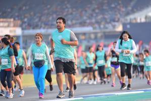 BIB: 52674, 1196
                            <button type="button" onclick="openModal(10473897)" class="btn btn-primary btn-sm float-right btn-popup" data-toggle="modal" data-target=".modal-high-quality">
                        <i class="fas fa-shopping-cart"></i> Add to Cart
                    </button>
                                            <button type="button" onclick="isThisMe(10473897, true)" class="btn btn-success btn-sm float-right btn-popup btn-isme hidden" data-toggle="tooltip" data-placement="bottom" title="นี่คือรูปของคุณใช่ไหม คลิกที่นี่เพื่อเอาเข้าอัลบั้ม">
                        <i class="fas fa-plus"></i> Add to album
                    </button>
                    <button type="button" onclick="isThisMe(10473897, false)" class="btn btn-warning btn-sm float-right btn-popup btn-isnotme hidden">
                        <i class="fas fa-ban"></i> Remove from album
                    </button>