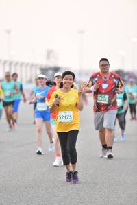 BIB: 50473, 52475
                            <button type="button" onclick="openModal(10480988)" class="btn btn-primary btn-sm float-right btn-popup" data-toggle="modal" data-target=".modal-high-quality">
                        <i class="fas fa-shopping-cart"></i> Add to Cart
                    </button>
                                            <button type="button" onclick="isThisMe(10480988, true)" class="btn btn-success btn-sm float-right btn-popup btn-isme hidden" data-toggle="tooltip" data-placement="bottom" title="นี่คือรูปของคุณใช่ไหม คลิกที่นี่เพื่อเอาเข้าอัลบั้ม">
                        <i class="fas fa-plus"></i> Add to album
                    </button>
                    <button type="button" onclick="isThisMe(10480988, false)" class="btn btn-warning btn-sm float-right btn-popup btn-isnotme hidden">
                        <i class="fas fa-ban"></i> Remove from album
                    </button>