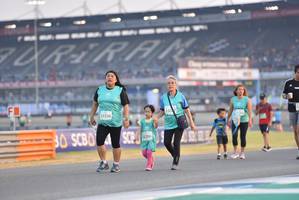 BIB: 530, 53338, 52206
                            <button type="button" onclick="openModal(10479673)" class="btn btn-primary btn-sm float-right btn-popup" data-toggle="modal" data-target=".modal-high-quality">
                        <i class="fas fa-shopping-cart"></i> Add to Cart
                    </button>
                                            <button type="button" onclick="isThisMe(10479673, true)" class="btn btn-success btn-sm float-right btn-popup btn-isme hidden" data-toggle="tooltip" data-placement="bottom" title="นี่คือรูปของคุณใช่ไหม คลิกที่นี่เพื่อเอาเข้าอัลบั้ม">
                        <i class="fas fa-plus"></i> Add to album
                    </button>
                    <button type="button" onclick="isThisMe(10479673, false)" class="btn btn-warning btn-sm float-right btn-popup btn-isnotme hidden">
                        <i class="fas fa-ban"></i> Remove from album
                    </button>