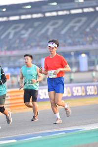 BIB: 523, 5172
                            <button type="button" onclick="openModal(10450769)" class="btn btn-primary btn-sm float-right btn-popup" data-toggle="modal" data-target=".modal-high-quality">
                        <i class="fas fa-shopping-cart"></i> Add to Cart
                    </button>
                                            <button type="button" onclick="isThisMe(10450769, true)" class="btn btn-success btn-sm float-right btn-popup btn-isme hidden" data-toggle="tooltip" data-placement="bottom" title="นี่คือรูปของคุณใช่ไหม คลิกที่นี่เพื่อเอาเข้าอัลบั้ม">
                        <i class="fas fa-plus"></i> Add to album
                    </button>
                    <button type="button" onclick="isThisMe(10450769, false)" class="btn btn-warning btn-sm float-right btn-popup btn-isnotme hidden">
                        <i class="fas fa-ban"></i> Remove from album
                    </button>