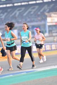 BIB: 50608, 
                            <button type="button" onclick="openModal(10450640)" class="btn btn-primary btn-sm float-right btn-popup" data-toggle="modal" data-target=".modal-high-quality">
                        <i class="fas fa-shopping-cart"></i> Add to Cart
                    </button>
                                            <button type="button" onclick="isThisMe(10450640, true)" class="btn btn-success btn-sm float-right btn-popup btn-isme hidden" data-toggle="tooltip" data-placement="bottom" title="นี่คือรูปของคุณใช่ไหม คลิกที่นี่เพื่อเอาเข้าอัลบั้ม">
                        <i class="fas fa-plus"></i> Add to album
                    </button>
                    <button type="button" onclick="isThisMe(10450640, false)" class="btn btn-warning btn-sm float-right btn-popup btn-isnotme hidden">
                        <i class="fas fa-ban"></i> Remove from album
                    </button>