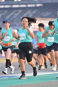 BIB: 50740, 62448, 50996
                            <button type="button" onclick="openModal(10473548)" class="btn btn-primary btn-sm float-right btn-popup" data-toggle="modal" data-target=".modal-high-quality">
                        <i class="fas fa-shopping-cart"></i> Add to Cart
                    </button>
                                            <button type="button" onclick="isThisMe(10473548, true)" class="btn btn-success btn-sm float-right btn-popup btn-isme hidden" data-toggle="tooltip" data-placement="bottom" title="นี่คือรูปของคุณใช่ไหม คลิกที่นี่เพื่อเอาเข้าอัลบั้ม">
                        <i class="fas fa-plus"></i> Add to album
                    </button>
                    <button type="button" onclick="isThisMe(10473548, false)" class="btn btn-warning btn-sm float-right btn-popup btn-isnotme hidden">
                        <i class="fas fa-ban"></i> Remove from album
                    </button>