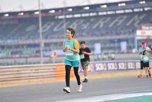 BIB: 52298
                            <button type="button" onclick="openModal(10480185)" class="btn btn-primary btn-sm float-right btn-popup" data-toggle="modal" data-target=".modal-high-quality">
                        <i class="fas fa-shopping-cart"></i> Add to Cart
                    </button>
                                            <button type="button" onclick="isThisMe(10480185, true)" class="btn btn-success btn-sm float-right btn-popup btn-isme hidden" data-toggle="tooltip" data-placement="bottom" title="นี่คือรูปของคุณใช่ไหม คลิกที่นี่เพื่อเอาเข้าอัลบั้ม">
                        <i class="fas fa-plus"></i> Add to album
                    </button>
                    <button type="button" onclick="isThisMe(10480185, false)" class="btn btn-warning btn-sm float-right btn-popup btn-isnotme hidden">
                        <i class="fas fa-ban"></i> Remove from album
                    </button>