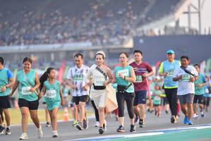 BIB: 0971, 31949, 51548, 5055, 5286, 52250
                            <button type="button" onclick="openModal(10474073)" class="btn btn-primary btn-sm float-right btn-popup" data-toggle="modal" data-target=".modal-high-quality">
                        <i class="fas fa-shopping-cart"></i> Add to Cart
                    </button>
                                            <button type="button" onclick="isThisMe(10474073, true)" class="btn btn-success btn-sm float-right btn-popup btn-isme hidden" data-toggle="tooltip" data-placement="bottom" title="นี่คือรูปของคุณใช่ไหม คลิกที่นี่เพื่อเอาเข้าอัลบั้ม">
                        <i class="fas fa-plus"></i> Add to album
                    </button>
                    <button type="button" onclick="isThisMe(10474073, false)" class="btn btn-warning btn-sm float-right btn-popup btn-isnotme hidden">
                        <i class="fas fa-ban"></i> Remove from album
                    </button>