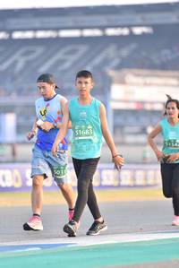 BIB: 51683, 51542, 5031
                            <button type="button" onclick="openModal(10446179)" class="btn btn-primary btn-sm float-right btn-popup" data-toggle="modal" data-target=".modal-high-quality">
                        <i class="fas fa-shopping-cart"></i> Add to Cart
                    </button>
                                            <button type="button" onclick="isThisMe(10446179, true)" class="btn btn-success btn-sm float-right btn-popup btn-isme hidden" data-toggle="tooltip" data-placement="bottom" title="นี่คือรูปของคุณใช่ไหม คลิกที่นี่เพื่อเอาเข้าอัลบั้ม">
                        <i class="fas fa-plus"></i> Add to album
                    </button>
                    <button type="button" onclick="isThisMe(10446179, false)" class="btn btn-warning btn-sm float-right btn-popup btn-isnotme hidden">
                        <i class="fas fa-ban"></i> Remove from album
                    </button>