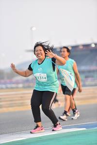 BIB: 1314
                            <button type="button" onclick="openModal(10478225)" class="btn btn-primary btn-sm float-right btn-popup" data-toggle="modal" data-target=".modal-high-quality">
                        <i class="fas fa-shopping-cart"></i> Add to Cart
                    </button>
                                            <button type="button" onclick="isThisMe(10478225, true)" class="btn btn-success btn-sm float-right btn-popup btn-isme hidden" data-toggle="tooltip" data-placement="bottom" title="นี่คือรูปของคุณใช่ไหม คลิกที่นี่เพื่อเอาเข้าอัลบั้ม">
                        <i class="fas fa-plus"></i> Add to album
                    </button>
                    <button type="button" onclick="isThisMe(10478225, false)" class="btn btn-warning btn-sm float-right btn-popup btn-isnotme hidden">
                        <i class="fas fa-ban"></i> Remove from album
                    </button>