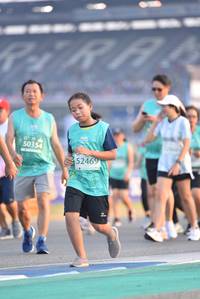 BIB: 50354, 52469
                            <button type="button" onclick="openModal(10472764)" class="btn btn-primary btn-sm float-right btn-popup" data-toggle="modal" data-target=".modal-high-quality">
                        <i class="fas fa-shopping-cart"></i> Add to Cart
                    </button>
                                            <button type="button" onclick="isThisMe(10472764, true)" class="btn btn-success btn-sm float-right btn-popup btn-isme hidden" data-toggle="tooltip" data-placement="bottom" title="นี่คือรูปของคุณใช่ไหม คลิกที่นี่เพื่อเอาเข้าอัลบั้ม">
                        <i class="fas fa-plus"></i> Add to album
                    </button>
                    <button type="button" onclick="isThisMe(10472764, false)" class="btn btn-warning btn-sm float-right btn-popup btn-isnotme hidden">
                        <i class="fas fa-ban"></i> Remove from album
                    </button>