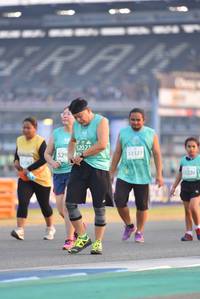 BIB: 52021, 529, 53327, 1226
                            <button type="button" onclick="openModal(10474218)" class="btn btn-primary btn-sm float-right btn-popup" data-toggle="modal" data-target=".modal-high-quality">
                        <i class="fas fa-shopping-cart"></i> Add to Cart
                    </button>
                                            <button type="button" onclick="isThisMe(10474218, true)" class="btn btn-success btn-sm float-right btn-popup btn-isme hidden" data-toggle="tooltip" data-placement="bottom" title="นี่คือรูปของคุณใช่ไหม คลิกที่นี่เพื่อเอาเข้าอัลบั้ม">
                        <i class="fas fa-plus"></i> Add to album
                    </button>
                    <button type="button" onclick="isThisMe(10474218, false)" class="btn btn-warning btn-sm float-right btn-popup btn-isnotme hidden">
                        <i class="fas fa-ban"></i> Remove from album
                    </button>