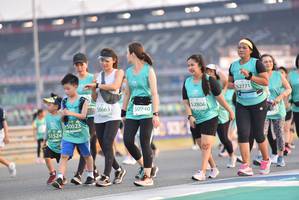 BIB: 52771, 52806, 50663, 50940, 0023, 51524
                            <button type="button" onclick="openModal(10477774)" class="btn btn-primary btn-sm float-right btn-popup" data-toggle="modal" data-target=".modal-high-quality">
                        <i class="fas fa-shopping-cart"></i> Add to Cart
                    </button>
                                            <button type="button" onclick="isThisMe(10477774, true)" class="btn btn-success btn-sm float-right btn-popup btn-isme hidden" data-toggle="tooltip" data-placement="bottom" title="นี่คือรูปของคุณใช่ไหม คลิกที่นี่เพื่อเอาเข้าอัลบั้ม">
                        <i class="fas fa-plus"></i> Add to album
                    </button>
                    <button type="button" onclick="isThisMe(10477774, false)" class="btn btn-warning btn-sm float-right btn-popup btn-isnotme hidden">
                        <i class="fas fa-ban"></i> Remove from album
                    </button>