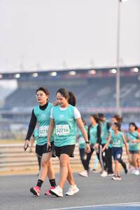 BIB: 52716, 5273
                            <button type="button" onclick="openModal(10477843)" class="btn btn-primary btn-sm float-right btn-popup" data-toggle="modal" data-target=".modal-high-quality">
                        <i class="fas fa-shopping-cart"></i> Add to Cart
                    </button>
                                            <button type="button" onclick="isThisMe(10477843, true)" class="btn btn-success btn-sm float-right btn-popup btn-isme hidden" data-toggle="tooltip" data-placement="bottom" title="นี่คือรูปของคุณใช่ไหม คลิกที่นี่เพื่อเอาเข้าอัลบั้ม">
                        <i class="fas fa-plus"></i> Add to album
                    </button>
                    <button type="button" onclick="isThisMe(10477843, false)" class="btn btn-warning btn-sm float-right btn-popup btn-isnotme hidden">
                        <i class="fas fa-ban"></i> Remove from album
                    </button>