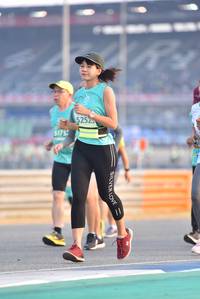 BIB: 5252
                            <button type="button" onclick="openModal(10454713)" class="btn btn-primary btn-sm float-right btn-popup" data-toggle="modal" data-target=".modal-high-quality">
                        <i class="fas fa-shopping-cart"></i> Add to Cart
                    </button>
                                            <button type="button" onclick="isThisMe(10454713, true)" class="btn btn-success btn-sm float-right btn-popup btn-isme hidden" data-toggle="tooltip" data-placement="bottom" title="นี่คือรูปของคุณใช่ไหม คลิกที่นี่เพื่อเอาเข้าอัลบั้ม">
                        <i class="fas fa-plus"></i> Add to album
                    </button>
                    <button type="button" onclick="isThisMe(10454713, false)" class="btn btn-warning btn-sm float-right btn-popup btn-isnotme hidden">
                        <i class="fas fa-ban"></i> Remove from album
                    </button>