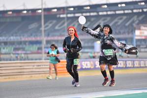 BIB: 70268, 7028
                            <button type="button" onclick="openModal(10480087)" class="btn btn-primary btn-sm float-right btn-popup" data-toggle="modal" data-target=".modal-high-quality">
                        <i class="fas fa-shopping-cart"></i> Add to Cart
                    </button>
                                            <button type="button" onclick="isThisMe(10480087, true)" class="btn btn-success btn-sm float-right btn-popup btn-isme hidden" data-toggle="tooltip" data-placement="bottom" title="นี่คือรูปของคุณใช่ไหม คลิกที่นี่เพื่อเอาเข้าอัลบั้ม">
                        <i class="fas fa-plus"></i> Add to album
                    </button>
                    <button type="button" onclick="isThisMe(10480087, false)" class="btn btn-warning btn-sm float-right btn-popup btn-isnotme hidden">
                        <i class="fas fa-ban"></i> Remove from album
                    </button>