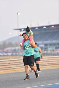 BIB: 50174
                            <button type="button" onclick="openModal(10478366)" class="btn btn-primary btn-sm float-right btn-popup" data-toggle="modal" data-target=".modal-high-quality">
                        <i class="fas fa-shopping-cart"></i> Add to Cart
                    </button>
                                            <button type="button" onclick="isThisMe(10478366, true)" class="btn btn-success btn-sm float-right btn-popup btn-isme hidden" data-toggle="tooltip" data-placement="bottom" title="นี่คือรูปของคุณใช่ไหม คลิกที่นี่เพื่อเอาเข้าอัลบั้ม">
                        <i class="fas fa-plus"></i> Add to album
                    </button>
                    <button type="button" onclick="isThisMe(10478366, false)" class="btn btn-warning btn-sm float-right btn-popup btn-isnotme hidden">
                        <i class="fas fa-ban"></i> Remove from album
                    </button>