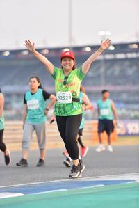 BIB: 52529
                            <button type="button" onclick="openModal(10477171)" class="btn btn-primary btn-sm float-right btn-popup" data-toggle="modal" data-target=".modal-high-quality">
                        <i class="fas fa-shopping-cart"></i> Add to Cart
                    </button>
                                            <button type="button" onclick="isThisMe(10477171, true)" class="btn btn-success btn-sm float-right btn-popup btn-isme hidden" data-toggle="tooltip" data-placement="bottom" title="นี่คือรูปของคุณใช่ไหม คลิกที่นี่เพื่อเอาเข้าอัลบั้ม">
                        <i class="fas fa-plus"></i> Add to album
                    </button>
                    <button type="button" onclick="isThisMe(10477171, false)" class="btn btn-warning btn-sm float-right btn-popup btn-isnotme hidden">
                        <i class="fas fa-ban"></i> Remove from album
                    </button>