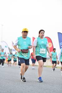 BIB: 53011, 52090
                            <button type="button" onclick="openModal(10484774)" class="btn btn-primary btn-sm float-right btn-popup" data-toggle="modal" data-target=".modal-high-quality">
                        <i class="fas fa-shopping-cart"></i> Add to Cart
                    </button>
                                            <button type="button" onclick="isThisMe(10484774, true)" class="btn btn-success btn-sm float-right btn-popup btn-isme hidden" data-toggle="tooltip" data-placement="bottom" title="นี่คือรูปของคุณใช่ไหม คลิกที่นี่เพื่อเอาเข้าอัลบั้ม">
                        <i class="fas fa-plus"></i> Add to album
                    </button>
                    <button type="button" onclick="isThisMe(10484774, false)" class="btn btn-warning btn-sm float-right btn-popup btn-isnotme hidden">
                        <i class="fas fa-ban"></i> Remove from album
                    </button>