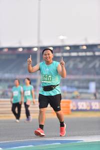 BIB: 1611
                            <button type="button" onclick="openModal(10478608)" class="btn btn-primary btn-sm float-right btn-popup" data-toggle="modal" data-target=".modal-high-quality">
                        <i class="fas fa-shopping-cart"></i> Add to Cart
                    </button>
                                            <button type="button" onclick="isThisMe(10478608, true)" class="btn btn-success btn-sm float-right btn-popup btn-isme hidden" data-toggle="tooltip" data-placement="bottom" title="นี่คือรูปของคุณใช่ไหม คลิกที่นี่เพื่อเอาเข้าอัลบั้ม">
                        <i class="fas fa-plus"></i> Add to album
                    </button>
                    <button type="button" onclick="isThisMe(10478608, false)" class="btn btn-warning btn-sm float-right btn-popup btn-isnotme hidden">
                        <i class="fas fa-ban"></i> Remove from album
                    </button>