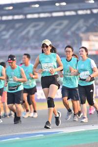 BIB: 52546, 518, 53146
                            <button type="button" onclick="openModal(10472265)" class="btn btn-primary btn-sm float-right btn-popup" data-toggle="modal" data-target=".modal-high-quality">
                        <i class="fas fa-shopping-cart"></i> Add to Cart
                    </button>
                                            <button type="button" onclick="isThisMe(10472265, true)" class="btn btn-success btn-sm float-right btn-popup btn-isme hidden" data-toggle="tooltip" data-placement="bottom" title="นี่คือรูปของคุณใช่ไหม คลิกที่นี่เพื่อเอาเข้าอัลบั้ม">
                        <i class="fas fa-plus"></i> Add to album
                    </button>
                    <button type="button" onclick="isThisMe(10472265, false)" class="btn btn-warning btn-sm float-right btn-popup btn-isnotme hidden">
                        <i class="fas fa-ban"></i> Remove from album
                    </button>