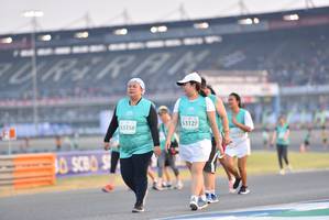 BIB: 3127, 53358
                            <button type="button" onclick="openModal(10480206)" class="btn btn-primary btn-sm float-right btn-popup" data-toggle="modal" data-target=".modal-high-quality">
                        <i class="fas fa-shopping-cart"></i> Add to Cart
                    </button>
                                            <button type="button" onclick="isThisMe(10480206, true)" class="btn btn-success btn-sm float-right btn-popup btn-isme hidden" data-toggle="tooltip" data-placement="bottom" title="นี่คือรูปของคุณใช่ไหม คลิกที่นี่เพื่อเอาเข้าอัลบั้ม">
                        <i class="fas fa-plus"></i> Add to album
                    </button>
                    <button type="button" onclick="isThisMe(10480206, false)" class="btn btn-warning btn-sm float-right btn-popup btn-isnotme hidden">
                        <i class="fas fa-ban"></i> Remove from album
                    </button>