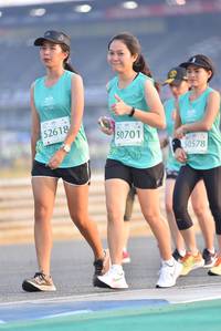 BIB: 52618, 50701, 50578
                            <button type="button" onclick="openModal(10472092)" class="btn btn-primary btn-sm float-right btn-popup" data-toggle="modal" data-target=".modal-high-quality">
                        <i class="fas fa-shopping-cart"></i> Add to Cart
                    </button>
                                            <button type="button" onclick="isThisMe(10472092, true)" class="btn btn-success btn-sm float-right btn-popup btn-isme hidden" data-toggle="tooltip" data-placement="bottom" title="นี่คือรูปของคุณใช่ไหม คลิกที่นี่เพื่อเอาเข้าอัลบั้ม">
                        <i class="fas fa-plus"></i> Add to album
                    </button>
                    <button type="button" onclick="isThisMe(10472092, false)" class="btn btn-warning btn-sm float-right btn-popup btn-isnotme hidden">
                        <i class="fas fa-ban"></i> Remove from album
                    </button>