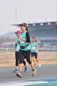 BIB: 5267
                            <button type="button" onclick="openModal(10479385)" class="btn btn-primary btn-sm float-right btn-popup" data-toggle="modal" data-target=".modal-high-quality">
                        <i class="fas fa-shopping-cart"></i> Add to Cart
                    </button>
                                            <button type="button" onclick="isThisMe(10479385, true)" class="btn btn-success btn-sm float-right btn-popup btn-isme hidden" data-toggle="tooltip" data-placement="bottom" title="นี่คือรูปของคุณใช่ไหม คลิกที่นี่เพื่อเอาเข้าอัลบั้ม">
                        <i class="fas fa-plus"></i> Add to album
                    </button>
                    <button type="button" onclick="isThisMe(10479385, false)" class="btn btn-warning btn-sm float-right btn-popup btn-isnotme hidden">
                        <i class="fas fa-ban"></i> Remove from album
                    </button>