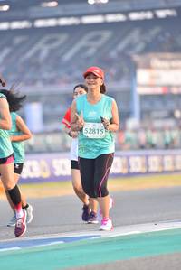 BIB: 52815
                            <button type="button" onclick="openModal(10472233)" class="btn btn-primary btn-sm float-right btn-popup" data-toggle="modal" data-target=".modal-high-quality">
                        <i class="fas fa-shopping-cart"></i> Add to Cart
                    </button>
                                            <button type="button" onclick="isThisMe(10472233, true)" class="btn btn-success btn-sm float-right btn-popup btn-isme hidden" data-toggle="tooltip" data-placement="bottom" title="นี่คือรูปของคุณใช่ไหม คลิกที่นี่เพื่อเอาเข้าอัลบั้ม">
                        <i class="fas fa-plus"></i> Add to album
                    </button>
                    <button type="button" onclick="isThisMe(10472233, false)" class="btn btn-warning btn-sm float-right btn-popup btn-isnotme hidden">
                        <i class="fas fa-ban"></i> Remove from album
                    </button>