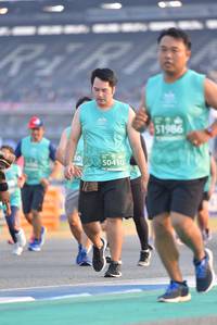 BIB: 51986, 50410
                            <button type="button" onclick="openModal(10472754)" class="btn btn-primary btn-sm float-right btn-popup" data-toggle="modal" data-target=".modal-high-quality">
                        <i class="fas fa-shopping-cart"></i> Add to Cart
                    </button>
                                            <button type="button" onclick="isThisMe(10472754, true)" class="btn btn-success btn-sm float-right btn-popup btn-isme hidden" data-toggle="tooltip" data-placement="bottom" title="นี่คือรูปของคุณใช่ไหม คลิกที่นี่เพื่อเอาเข้าอัลบั้ม">
                        <i class="fas fa-plus"></i> Add to album
                    </button>
                    <button type="button" onclick="isThisMe(10472754, false)" class="btn btn-warning btn-sm float-right btn-popup btn-isnotme hidden">
                        <i class="fas fa-ban"></i> Remove from album
                    </button>