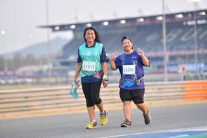 BIB: 1312, 53206
                            <button type="button" onclick="openModal(10480026)" class="btn btn-primary btn-sm float-right btn-popup" data-toggle="modal" data-target=".modal-high-quality">
                        <i class="fas fa-shopping-cart"></i> Add to Cart
                    </button>
                                            <button type="button" onclick="isThisMe(10480026, true)" class="btn btn-success btn-sm float-right btn-popup btn-isme hidden" data-toggle="tooltip" data-placement="bottom" title="นี่คือรูปของคุณใช่ไหม คลิกที่นี่เพื่อเอาเข้าอัลบั้ม">
                        <i class="fas fa-plus"></i> Add to album
                    </button>
                    <button type="button" onclick="isThisMe(10480026, false)" class="btn btn-warning btn-sm float-right btn-popup btn-isnotme hidden">
                        <i class="fas fa-ban"></i> Remove from album
                    </button>