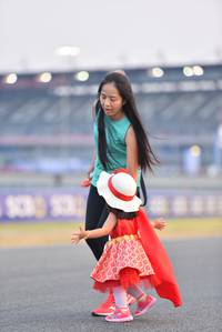 BIB: 
                            <button type="button" onclick="openModal(10480640)" class="btn btn-primary btn-sm float-right btn-popup" data-toggle="modal" data-target=".modal-high-quality">
                        <i class="fas fa-shopping-cart"></i> Add to Cart
                    </button>
                                            <button type="button" onclick="isThisMe(10480640, true)" class="btn btn-success btn-sm float-right btn-popup btn-isme hidden" data-toggle="tooltip" data-placement="bottom" title="นี่คือรูปของคุณใช่ไหม คลิกที่นี่เพื่อเอาเข้าอัลบั้ม">
                        <i class="fas fa-plus"></i> Add to album
                    </button>
                    <button type="button" onclick="isThisMe(10480640, false)" class="btn btn-warning btn-sm float-right btn-popup btn-isnotme hidden">
                        <i class="fas fa-ban"></i> Remove from album
                    </button>