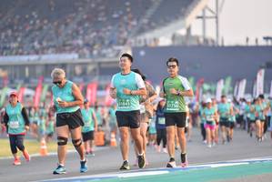 BIB: 1843, 1756
                            <button type="button" onclick="openModal(10473951)" class="btn btn-primary btn-sm float-right btn-popup" data-toggle="modal" data-target=".modal-high-quality">
                        <i class="fas fa-shopping-cart"></i> Add to Cart
                    </button>
                                            <button type="button" onclick="isThisMe(10473951, true)" class="btn btn-success btn-sm float-right btn-popup btn-isme hidden" data-toggle="tooltip" data-placement="bottom" title="นี่คือรูปของคุณใช่ไหม คลิกที่นี่เพื่อเอาเข้าอัลบั้ม">
                        <i class="fas fa-plus"></i> Add to album
                    </button>
                    <button type="button" onclick="isThisMe(10473951, false)" class="btn btn-warning btn-sm float-right btn-popup btn-isnotme hidden">
                        <i class="fas fa-ban"></i> Remove from album
                    </button>