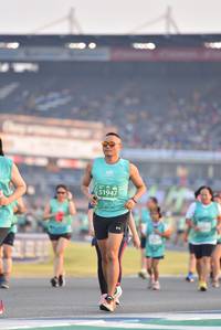 BIB: 51947
                            <button type="button" onclick="openModal(10473983)" class="btn btn-primary btn-sm float-right btn-popup" data-toggle="modal" data-target=".modal-high-quality">
                        <i class="fas fa-shopping-cart"></i> Add to Cart
                    </button>
                                            <button type="button" onclick="isThisMe(10473983, true)" class="btn btn-success btn-sm float-right btn-popup btn-isme hidden" data-toggle="tooltip" data-placement="bottom" title="นี่คือรูปของคุณใช่ไหม คลิกที่นี่เพื่อเอาเข้าอัลบั้ม">
                        <i class="fas fa-plus"></i> Add to album
                    </button>
                    <button type="button" onclick="isThisMe(10473983, false)" class="btn btn-warning btn-sm float-right btn-popup btn-isnotme hidden">
                        <i class="fas fa-ban"></i> Remove from album
                    </button>