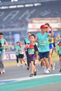 BIB: 51794, 51504
                            <button type="button" onclick="openModal(10473477)" class="btn btn-primary btn-sm float-right btn-popup" data-toggle="modal" data-target=".modal-high-quality">
                        <i class="fas fa-shopping-cart"></i> Add to Cart
                    </button>
                                            <button type="button" onclick="isThisMe(10473477, true)" class="btn btn-success btn-sm float-right btn-popup btn-isme hidden" data-toggle="tooltip" data-placement="bottom" title="นี่คือรูปของคุณใช่ไหม คลิกที่นี่เพื่อเอาเข้าอัลบั้ม">
                        <i class="fas fa-plus"></i> Add to album
                    </button>
                    <button type="button" onclick="isThisMe(10473477, false)" class="btn btn-warning btn-sm float-right btn-popup btn-isnotme hidden">
                        <i class="fas fa-ban"></i> Remove from album
                    </button>