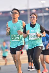 BIB: 52452, 50340
                            <button type="button" onclick="openModal(10472974)" class="btn btn-primary btn-sm float-right btn-popup" data-toggle="modal" data-target=".modal-high-quality">
                        <i class="fas fa-shopping-cart"></i> Add to Cart
                    </button>
                                            <button type="button" onclick="isThisMe(10472974, true)" class="btn btn-success btn-sm float-right btn-popup btn-isme hidden" data-toggle="tooltip" data-placement="bottom" title="นี่คือรูปของคุณใช่ไหม คลิกที่นี่เพื่อเอาเข้าอัลบั้ม">
                        <i class="fas fa-plus"></i> Add to album
                    </button>
                    <button type="button" onclick="isThisMe(10472974, false)" class="btn btn-warning btn-sm float-right btn-popup btn-isnotme hidden">
                        <i class="fas fa-ban"></i> Remove from album
                    </button>