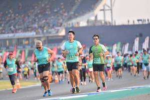 BIB: 51843, 51756
                            <button type="button" onclick="openModal(10473936)" class="btn btn-primary btn-sm float-right btn-popup" data-toggle="modal" data-target=".modal-high-quality">
                        <i class="fas fa-shopping-cart"></i> Add to Cart
                    </button>
                                            <button type="button" onclick="isThisMe(10473936, true)" class="btn btn-success btn-sm float-right btn-popup btn-isme hidden" data-toggle="tooltip" data-placement="bottom" title="นี่คือรูปของคุณใช่ไหม คลิกที่นี่เพื่อเอาเข้าอัลบั้ม">
                        <i class="fas fa-plus"></i> Add to album
                    </button>
                    <button type="button" onclick="isThisMe(10473936, false)" class="btn btn-warning btn-sm float-right btn-popup btn-isnotme hidden">
                        <i class="fas fa-ban"></i> Remove from album
                    </button>