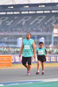 BIB: 53327, 51226
                            <button type="button" onclick="openModal(10474221)" class="btn btn-primary btn-sm float-right btn-popup" data-toggle="modal" data-target=".modal-high-quality">
                        <i class="fas fa-shopping-cart"></i> Add to Cart
                    </button>
                                            <button type="button" onclick="isThisMe(10474221, true)" class="btn btn-success btn-sm float-right btn-popup btn-isme hidden" data-toggle="tooltip" data-placement="bottom" title="นี่คือรูปของคุณใช่ไหม คลิกที่นี่เพื่อเอาเข้าอัลบั้ม">
                        <i class="fas fa-plus"></i> Add to album
                    </button>
                    <button type="button" onclick="isThisMe(10474221, false)" class="btn btn-warning btn-sm float-right btn-popup btn-isnotme hidden">
                        <i class="fas fa-ban"></i> Remove from album
                    </button>