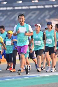 BIB: 50590, 53226
                            <button type="button" onclick="openModal(10473839)" class="btn btn-primary btn-sm float-right btn-popup" data-toggle="modal" data-target=".modal-high-quality">
                        <i class="fas fa-shopping-cart"></i> Add to Cart
                    </button>
                                            <button type="button" onclick="isThisMe(10473839, true)" class="btn btn-success btn-sm float-right btn-popup btn-isme hidden" data-toggle="tooltip" data-placement="bottom" title="นี่คือรูปของคุณใช่ไหม คลิกที่นี่เพื่อเอาเข้าอัลบั้ม">
                        <i class="fas fa-plus"></i> Add to album
                    </button>
                    <button type="button" onclick="isThisMe(10473839, false)" class="btn btn-warning btn-sm float-right btn-popup btn-isnotme hidden">
                        <i class="fas fa-ban"></i> Remove from album
                    </button>