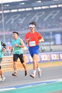 BIB: 52310, 51773
                            <button type="button" onclick="openModal(10450801)" class="btn btn-primary btn-sm float-right btn-popup" data-toggle="modal" data-target=".modal-high-quality">
                        <i class="fas fa-shopping-cart"></i> Add to Cart
                    </button>
                                            <button type="button" onclick="isThisMe(10450801, true)" class="btn btn-success btn-sm float-right btn-popup btn-isme hidden" data-toggle="tooltip" data-placement="bottom" title="นี่คือรูปของคุณใช่ไหม คลิกที่นี่เพื่อเอาเข้าอัลบั้ม">
                        <i class="fas fa-plus"></i> Add to album
                    </button>
                    <button type="button" onclick="isThisMe(10450801, false)" class="btn btn-warning btn-sm float-right btn-popup btn-isnotme hidden">
                        <i class="fas fa-ban"></i> Remove from album
                    </button>