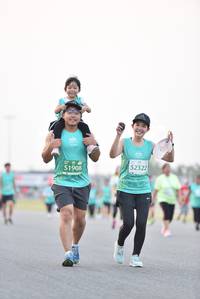 BIB: 52322, 51908
                            <button type="button" onclick="openModal(10484669)" class="btn btn-primary btn-sm float-right btn-popup" data-toggle="modal" data-target=".modal-high-quality">
                        <i class="fas fa-shopping-cart"></i> Add to Cart
                    </button>
                                            <button type="button" onclick="isThisMe(10484669, true)" class="btn btn-success btn-sm float-right btn-popup btn-isme hidden" data-toggle="tooltip" data-placement="bottom" title="นี่คือรูปของคุณใช่ไหม คลิกที่นี่เพื่อเอาเข้าอัลบั้ม">
                        <i class="fas fa-plus"></i> Add to album
                    </button>
                    <button type="button" onclick="isThisMe(10484669, false)" class="btn btn-warning btn-sm float-right btn-popup btn-isnotme hidden">
                        <i class="fas fa-ban"></i> Remove from album
                    </button>