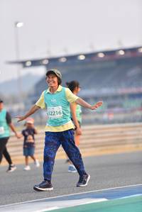 BIB: 52216
                            <button type="button" onclick="openModal(10479164)" class="btn btn-primary btn-sm float-right btn-popup" data-toggle="modal" data-target=".modal-high-quality">
                        <i class="fas fa-shopping-cart"></i> Add to Cart
                    </button>
                                            <button type="button" onclick="isThisMe(10479164, true)" class="btn btn-success btn-sm float-right btn-popup btn-isme hidden" data-toggle="tooltip" data-placement="bottom" title="นี่คือรูปของคุณใช่ไหม คลิกที่นี่เพื่อเอาเข้าอัลบั้ม">
                        <i class="fas fa-plus"></i> Add to album
                    </button>
                    <button type="button" onclick="isThisMe(10479164, false)" class="btn btn-warning btn-sm float-right btn-popup btn-isnotme hidden">
                        <i class="fas fa-ban"></i> Remove from album
                    </button>