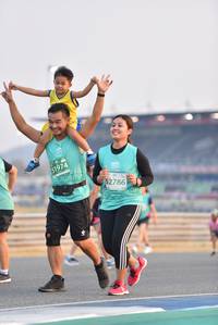 BIB: 51974, 52786
                            <button type="button" onclick="openModal(10479129)" class="btn btn-primary btn-sm float-right btn-popup" data-toggle="modal" data-target=".modal-high-quality">
                        <i class="fas fa-shopping-cart"></i> Add to Cart
                    </button>
                                            <button type="button" onclick="isThisMe(10479129, true)" class="btn btn-success btn-sm float-right btn-popup btn-isme hidden" data-toggle="tooltip" data-placement="bottom" title="นี่คือรูปของคุณใช่ไหม คลิกที่นี่เพื่อเอาเข้าอัลบั้ม">
                        <i class="fas fa-plus"></i> Add to album
                    </button>
                    <button type="button" onclick="isThisMe(10479129, false)" class="btn btn-warning btn-sm float-right btn-popup btn-isnotme hidden">
                        <i class="fas fa-ban"></i> Remove from album
                    </button>