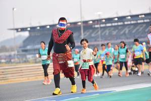 BIB: 1739
                            <button type="button" onclick="openModal(10478448)" class="btn btn-primary btn-sm float-right btn-popup" data-toggle="modal" data-target=".modal-high-quality">
                        <i class="fas fa-shopping-cart"></i> Add to Cart
                    </button>
                                            <button type="button" onclick="isThisMe(10478448, true)" class="btn btn-success btn-sm float-right btn-popup btn-isme hidden" data-toggle="tooltip" data-placement="bottom" title="นี่คือรูปของคุณใช่ไหม คลิกที่นี่เพื่อเอาเข้าอัลบั้ม">
                        <i class="fas fa-plus"></i> Add to album
                    </button>
                    <button type="button" onclick="isThisMe(10478448, false)" class="btn btn-warning btn-sm float-right btn-popup btn-isnotme hidden">
                        <i class="fas fa-ban"></i> Remove from album
                    </button>