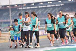 BIB: 52806, 50663, 50022, 152
                            <button type="button" onclick="openModal(10477764)" class="btn btn-primary btn-sm float-right btn-popup" data-toggle="modal" data-target=".modal-high-quality">
                        <i class="fas fa-shopping-cart"></i> Add to Cart
                    </button>
                                            <button type="button" onclick="isThisMe(10477764, true)" class="btn btn-success btn-sm float-right btn-popup btn-isme hidden" data-toggle="tooltip" data-placement="bottom" title="นี่คือรูปของคุณใช่ไหม คลิกที่นี่เพื่อเอาเข้าอัลบั้ม">
                        <i class="fas fa-plus"></i> Add to album
                    </button>
                    <button type="button" onclick="isThisMe(10477764, false)" class="btn btn-warning btn-sm float-right btn-popup btn-isnotme hidden">
                        <i class="fas fa-ban"></i> Remove from album
                    </button>