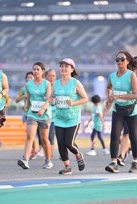 BIB: 52939, 5244
                            <button type="button" onclick="openModal(10472737)" class="btn btn-primary btn-sm float-right btn-popup" data-toggle="modal" data-target=".modal-high-quality">
                        <i class="fas fa-shopping-cart"></i> Add to Cart
                    </button>
                                            <button type="button" onclick="isThisMe(10472737, true)" class="btn btn-success btn-sm float-right btn-popup btn-isme hidden" data-toggle="tooltip" data-placement="bottom" title="นี่คือรูปของคุณใช่ไหม คลิกที่นี่เพื่อเอาเข้าอัลบั้ม">
                        <i class="fas fa-plus"></i> Add to album
                    </button>
                    <button type="button" onclick="isThisMe(10472737, false)" class="btn btn-warning btn-sm float-right btn-popup btn-isnotme hidden">
                        <i class="fas fa-ban"></i> Remove from album
                    </button>