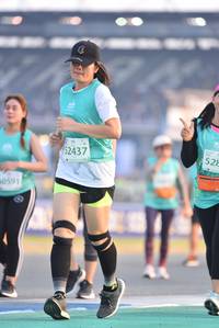 BIB: 2437, 528, 0591
                            <button type="button" onclick="openModal(10472609)" class="btn btn-primary btn-sm float-right btn-popup" data-toggle="modal" data-target=".modal-high-quality">
                        <i class="fas fa-shopping-cart"></i> Add to Cart
                    </button>
                                            <button type="button" onclick="isThisMe(10472609, true)" class="btn btn-success btn-sm float-right btn-popup btn-isme hidden" data-toggle="tooltip" data-placement="bottom" title="นี่คือรูปของคุณใช่ไหม คลิกที่นี่เพื่อเอาเข้าอัลบั้ม">
                        <i class="fas fa-plus"></i> Add to album
                    </button>
                    <button type="button" onclick="isThisMe(10472609, false)" class="btn btn-warning btn-sm float-right btn-popup btn-isnotme hidden">
                        <i class="fas fa-ban"></i> Remove from album
                    </button>