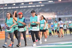 BIB: 53099, 53203
                            <button type="button" onclick="openModal(10477789)" class="btn btn-primary btn-sm float-right btn-popup" data-toggle="modal" data-target=".modal-high-quality">
                        <i class="fas fa-shopping-cart"></i> Add to Cart
                    </button>
                                            <button type="button" onclick="isThisMe(10477789, true)" class="btn btn-success btn-sm float-right btn-popup btn-isme hidden" data-toggle="tooltip" data-placement="bottom" title="นี่คือรูปของคุณใช่ไหม คลิกที่นี่เพื่อเอาเข้าอัลบั้ม">
                        <i class="fas fa-plus"></i> Add to album
                    </button>
                    <button type="button" onclick="isThisMe(10477789, false)" class="btn btn-warning btn-sm float-right btn-popup btn-isnotme hidden">
                        <i class="fas fa-ban"></i> Remove from album
                    </button>