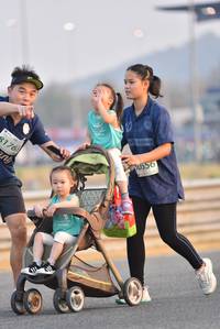 BIB: 8176
                            <button type="button" onclick="openModal(10474293)" class="btn btn-primary btn-sm float-right btn-popup" data-toggle="modal" data-target=".modal-high-quality">
                        <i class="fas fa-shopping-cart"></i> Add to Cart
                    </button>
                                            <button type="button" onclick="isThisMe(10474293, true)" class="btn btn-success btn-sm float-right btn-popup btn-isme hidden" data-toggle="tooltip" data-placement="bottom" title="นี่คือรูปของคุณใช่ไหม คลิกที่นี่เพื่อเอาเข้าอัลบั้ม">
                        <i class="fas fa-plus"></i> Add to album
                    </button>
                    <button type="button" onclick="isThisMe(10474293, false)" class="btn btn-warning btn-sm float-right btn-popup btn-isnotme hidden">
                        <i class="fas fa-ban"></i> Remove from album
                    </button>